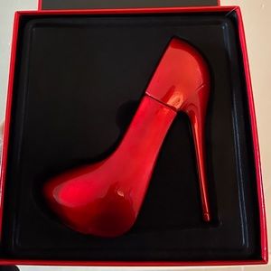 SHOO ADDICT ENVY PARFUM Carolina Herrera Very Good Girl inspired parfum.